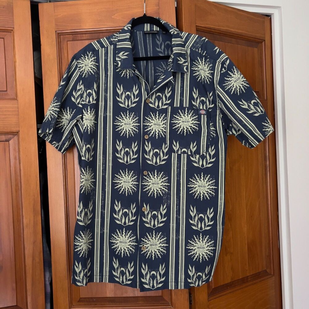 Dickies XXL Navy Sun & Laurel Print Short Sleeve Button-Up Shirt